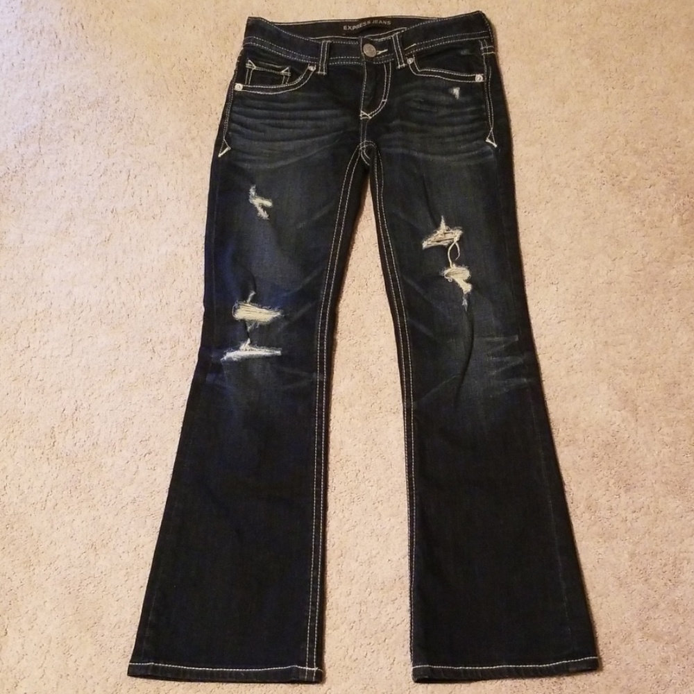 EXPRESS Boot Cut Low Rise Jeans, 00 Short